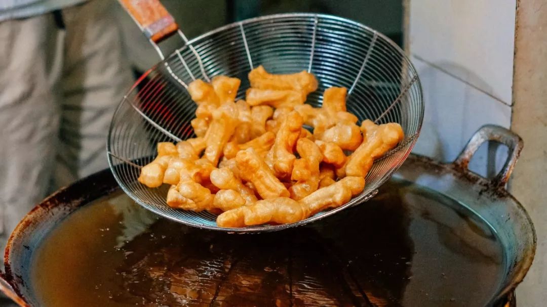 潮汕美食草棵_潮汕草粿正宗做法窍门_潮汕草粿介绍
